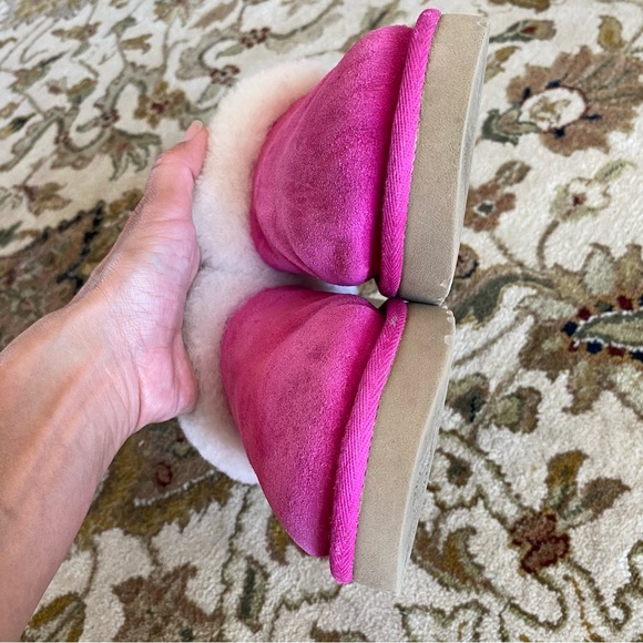 UGG slippers - Picture 3 of 9